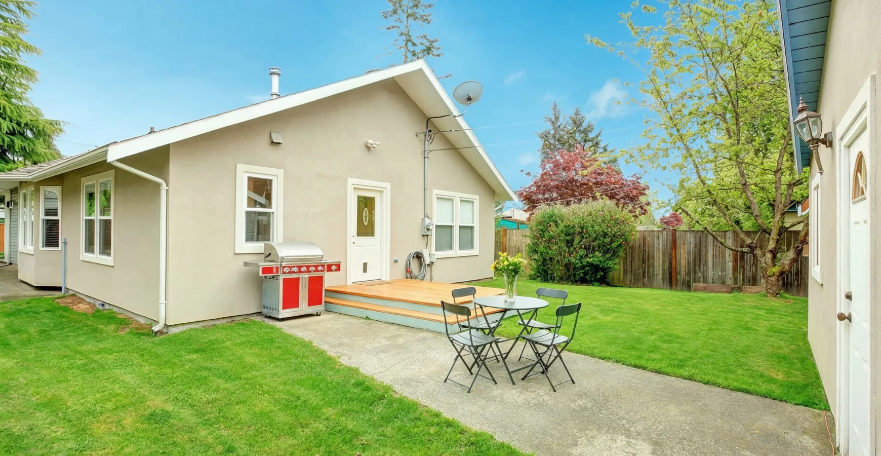 Detached ADU construction backyard unit in Los Angeles by BEST ADU LA